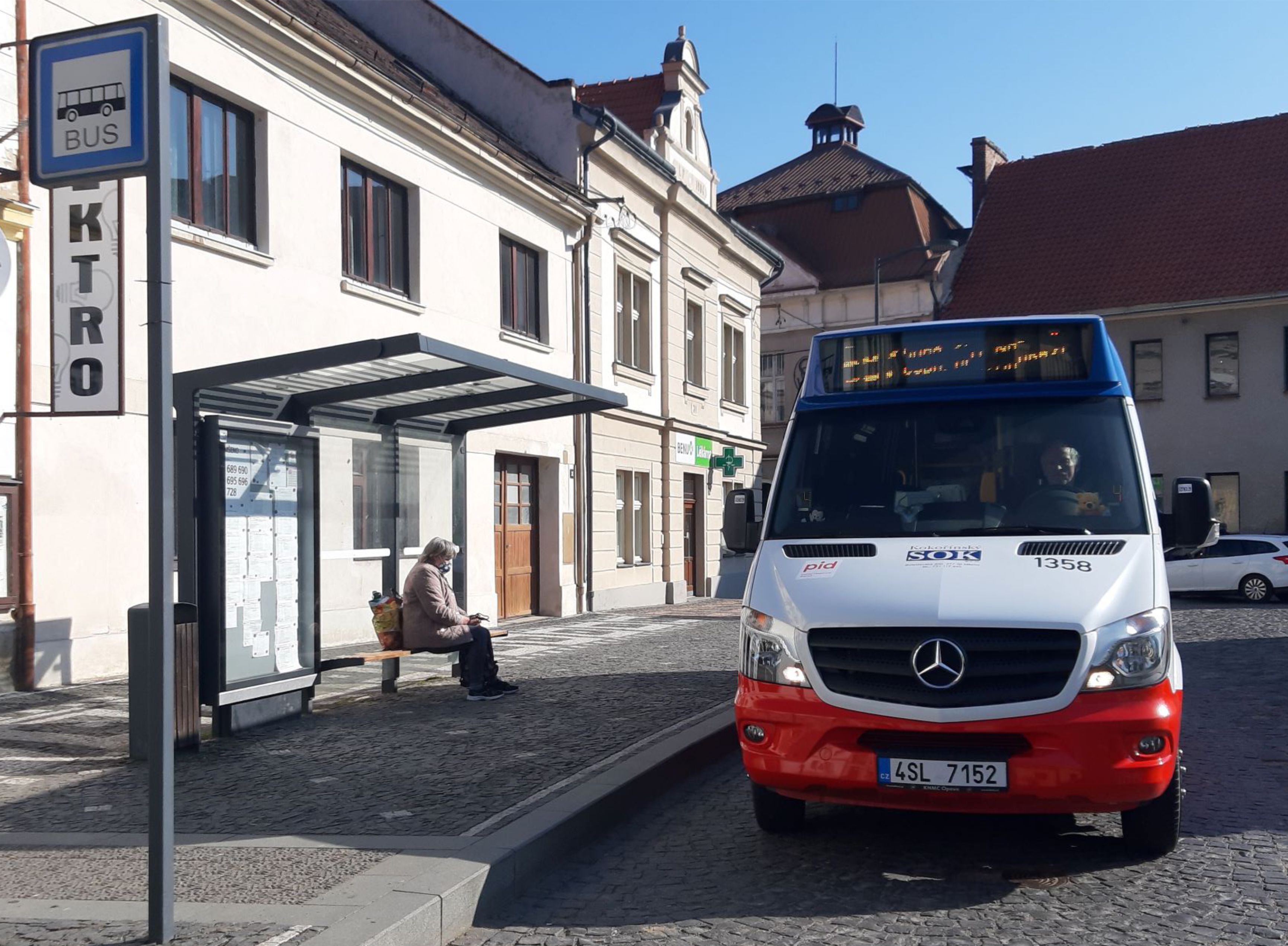  Linka 697 – Mšeno, Dubá, Doksy 