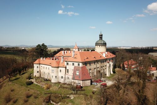 Hrady a zámky otevřeny