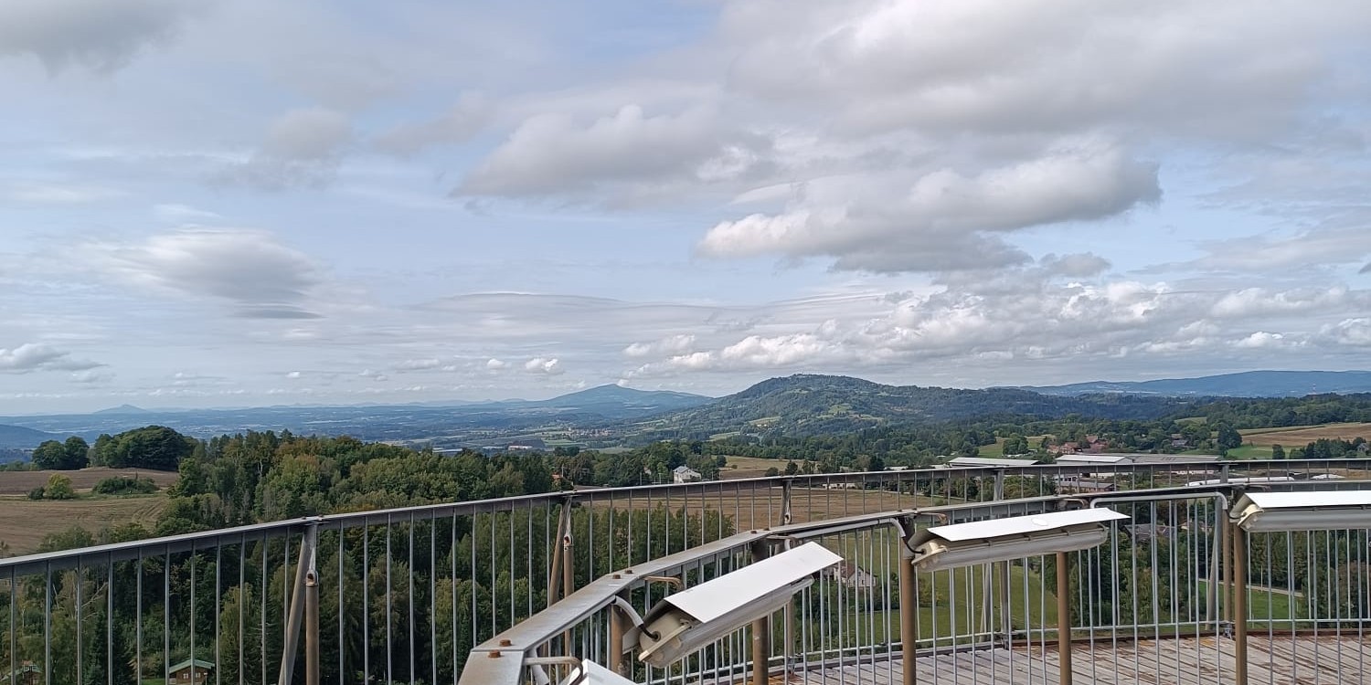 Podzimní výhledy z K 70 v Lomnici nad Popelkou 