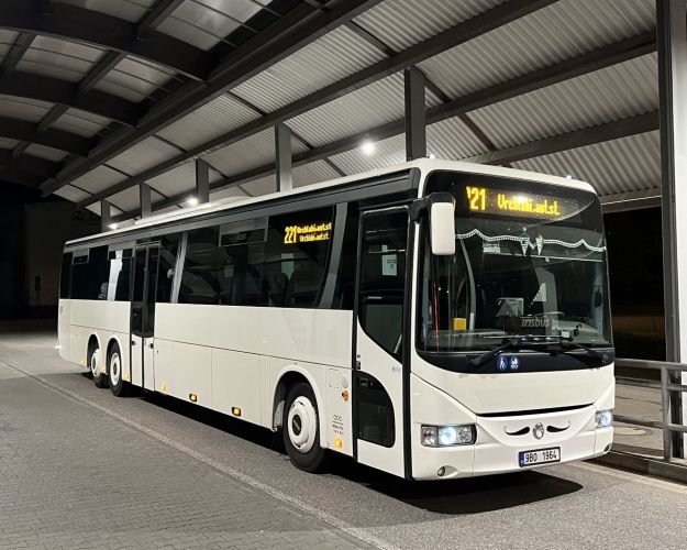 BUS Pelc_1 - web