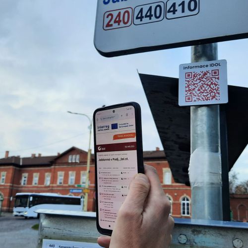 Online informace IDOL na zastávkách