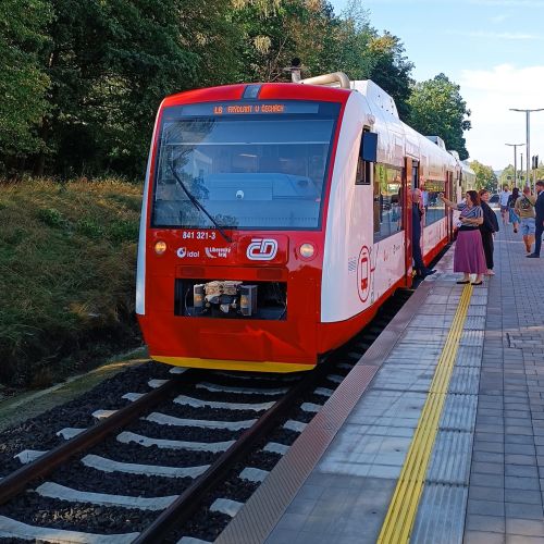 Na Liberecký kraj míří další RegioSpidery, vlaky dostávají originální design