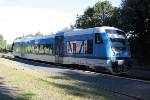 Na Jizerskohorské železnici budou i nadále jezdit vozy Českých drah.