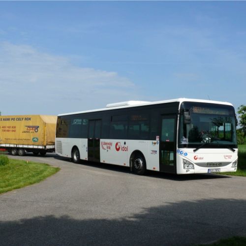 BUS_ilustr-Crossway LE 12M - pravý bok-vlek na kola
