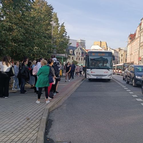 BUS_lin 141 10_10_23
